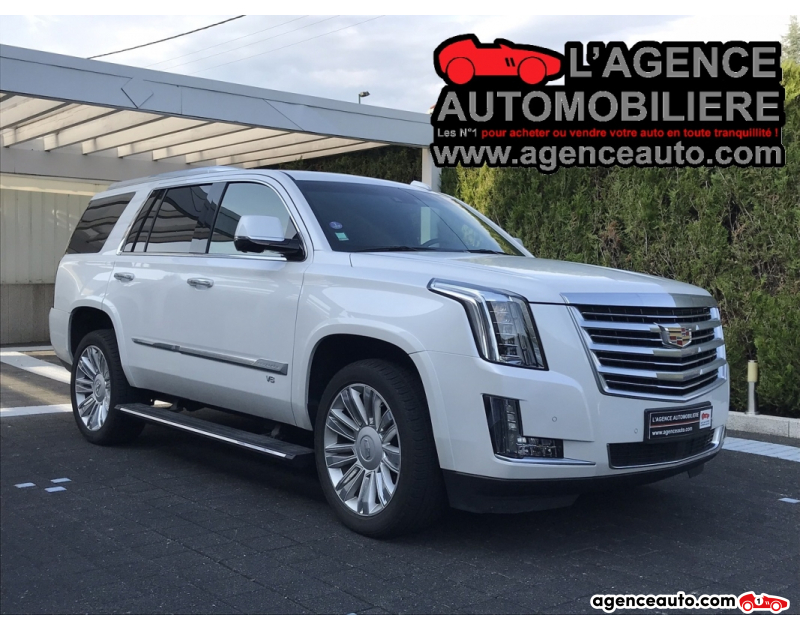Aankoop Gebruikte Auto, Goedkope Gebruikte Auto | Agence Auto Cadillac Escalade 6.2 V8 PLATINUM 420 CV 7 PLACES Violet Jaar 2016 Automatique Essence